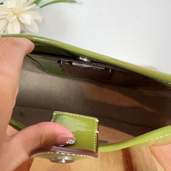 NWT Coach Ergo Bag In Crinkle Patent Coachtopia Leather - Picture 7 of 8